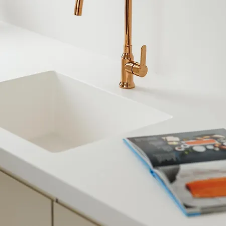 Skylark 4* 브라쇼브