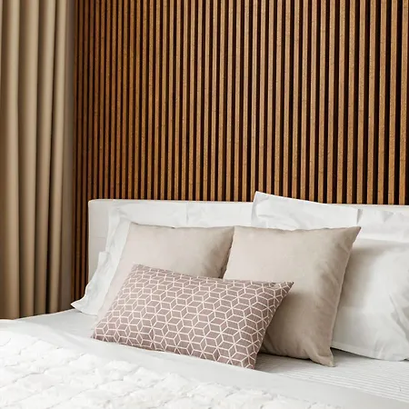 Skylark 4* Brasov