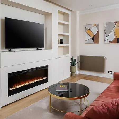 Skylark 4* Brasov