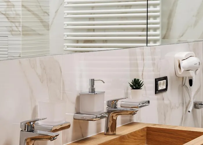 Skylark Брашов